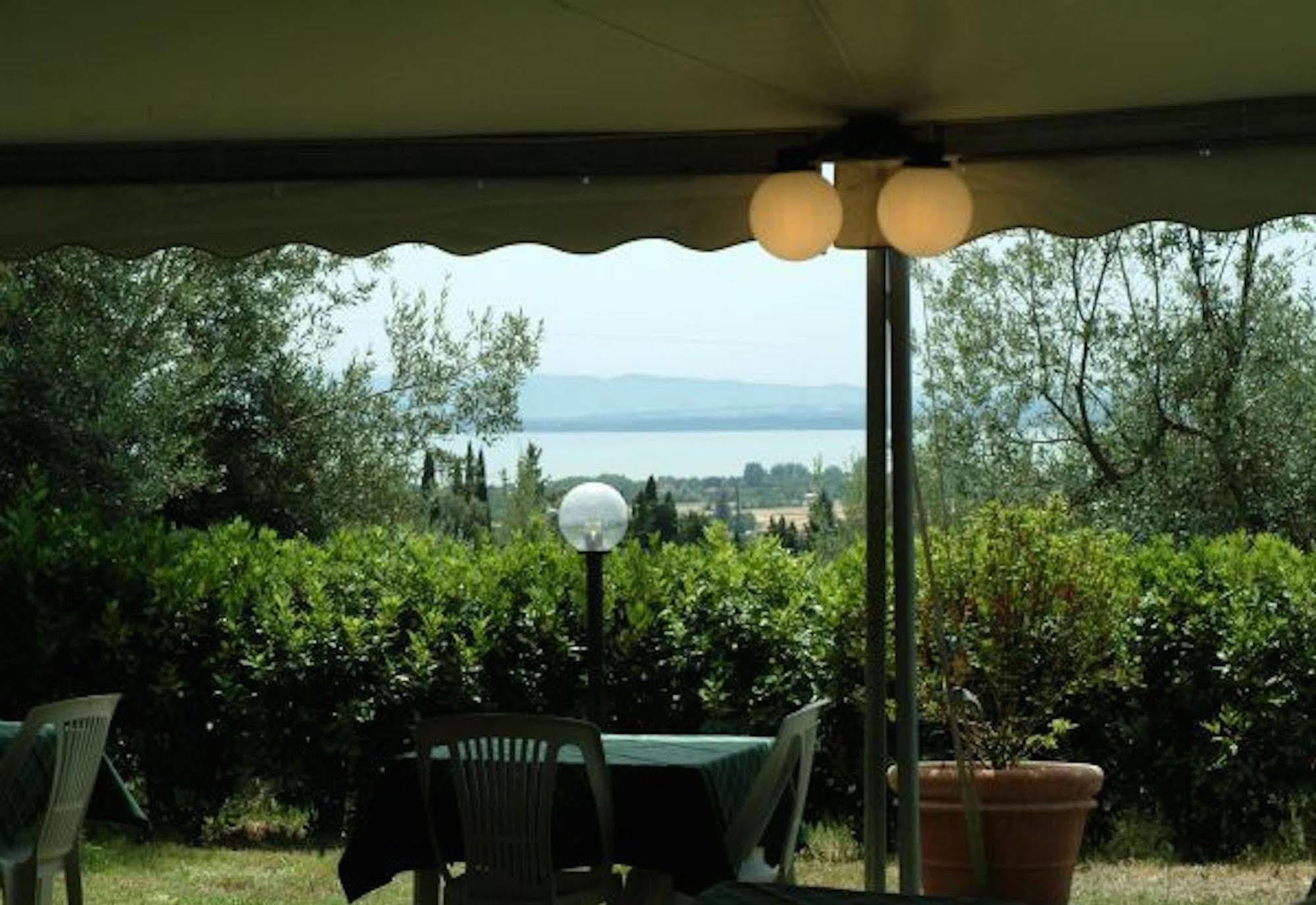 Antico Casale Di Montegualandro & Spa Villa Tuoro sul Trasimeno Exterior photo